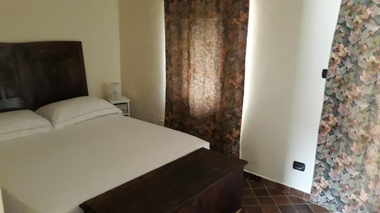 Agriturismo Cascina Binelli Dogliani Esterno foto